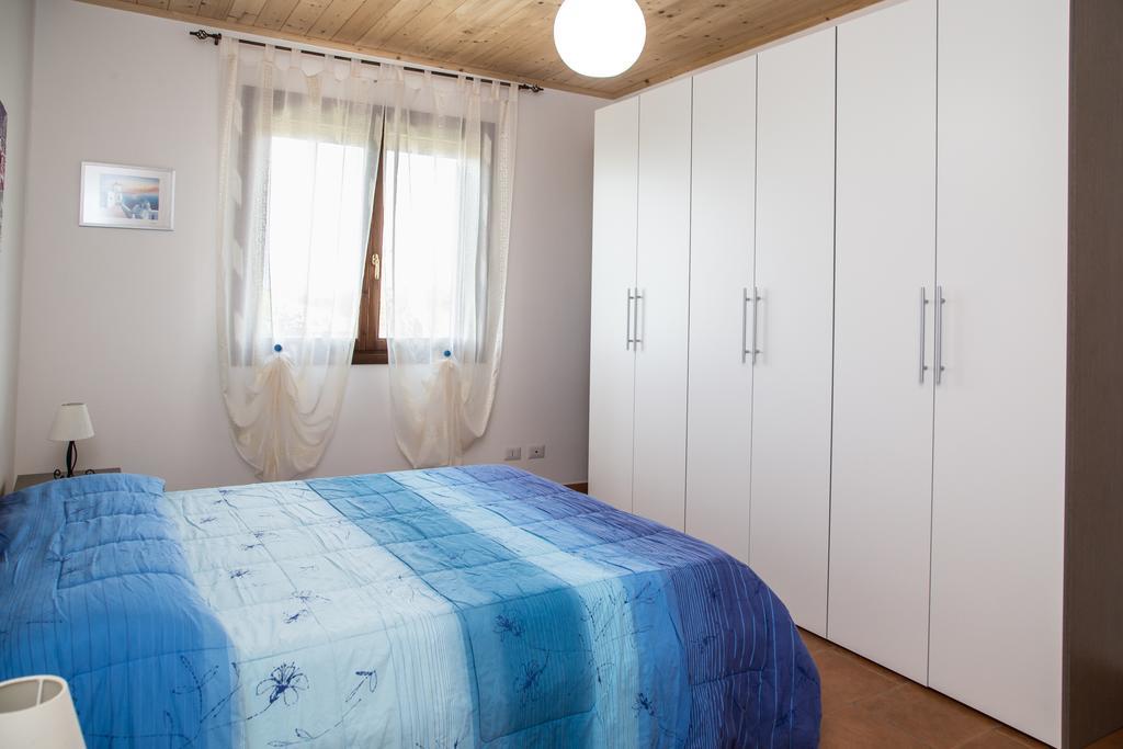 Rosanna House In Bombarde Beach ألغيرو المظهر الخارجي الصورة